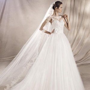 White One by Pronovias Wedding Dress Yoraima